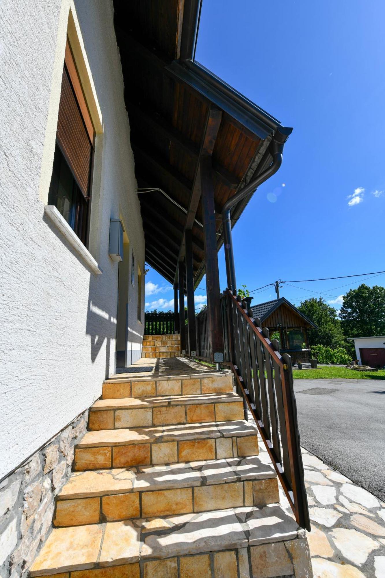 Apartment & Rooms Luketic Rastovača Exterior foto